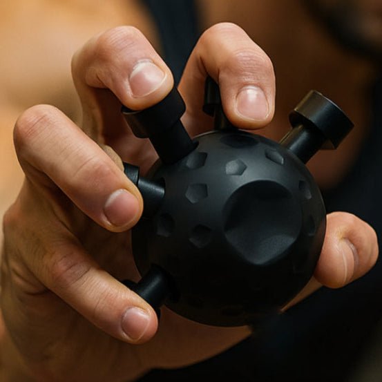Don't let weak grip limit your chest gains. Most serious trainers add this. (Extra 15% at checkout) - ELITEVIVE - FINGER GRIP